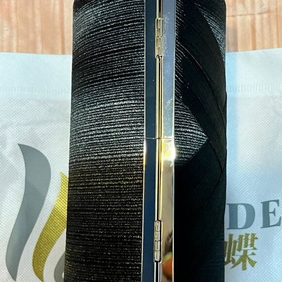 Ladie's Evening Clutch - Picture 5 of 7